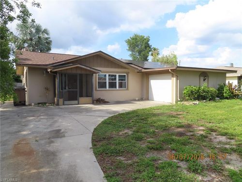 521 Se 35th St, CAPE CORAL, FL, 33904 | Card Image