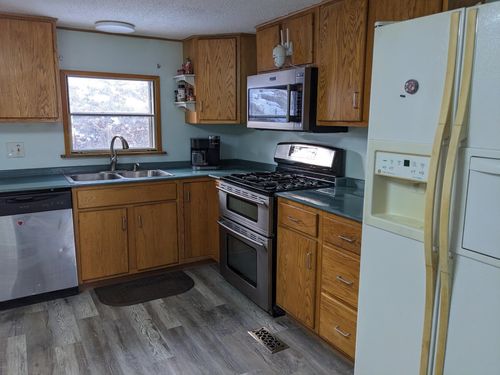 238/266 South Main Street, Danby, VT, 05739 | Card Image