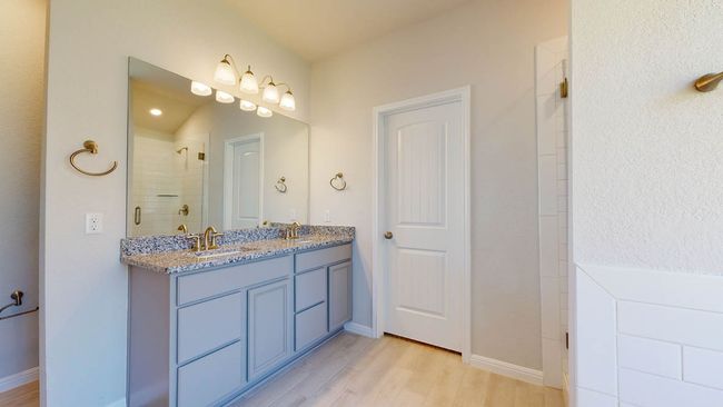 216 Creekfall Rd, House other with 3 bedrooms, 2 bathrooms and 2 parking in Burnet TX | Image 17