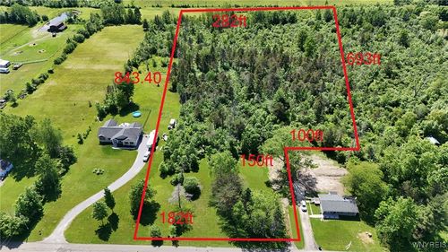 7714 Decker Rd, Derby, NY, 14047-9614 | Card Image