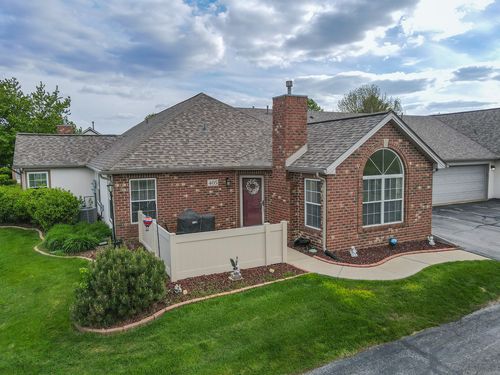 405-405 Stonegate Way, Manteno, IL, 60950-3717 | Card Image