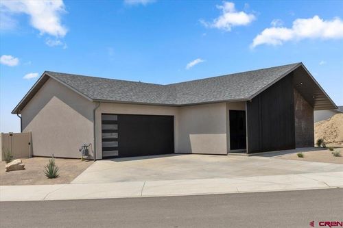 3435 Kestrel Loop, Montrose, CO, 81401-7453 | Card Image