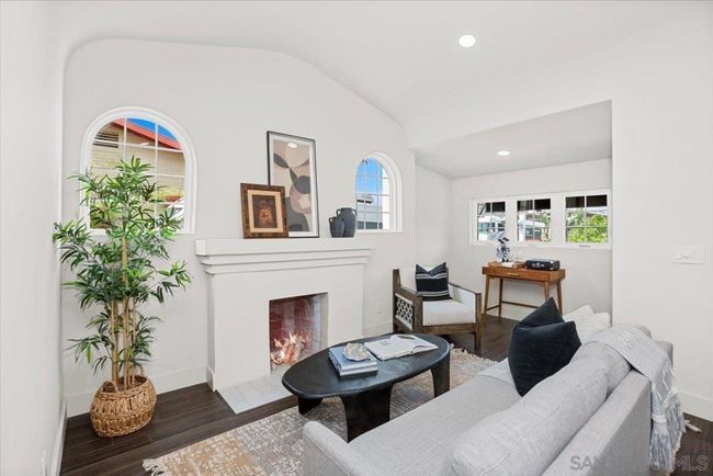 4245 10 Th Ave, House other with 3 bedrooms, 2 bathrooms and 3 parking in San Diego CA | Image 11