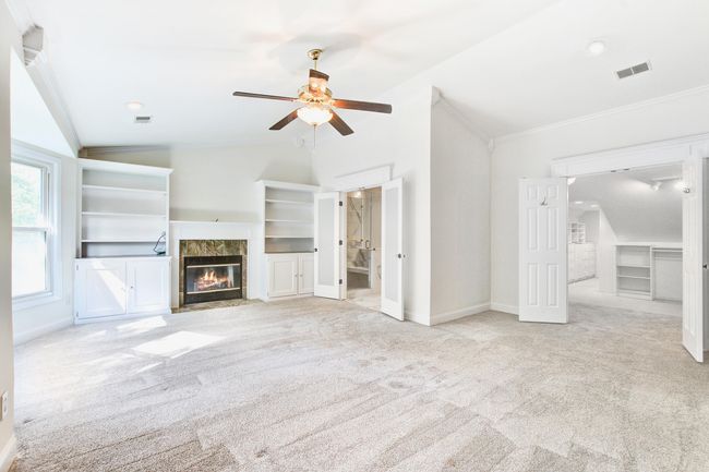 Primary Bedroom | Image 35