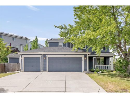 5247 S Riviera Cir, Aurora, CO, 80015-6016 | Card Image