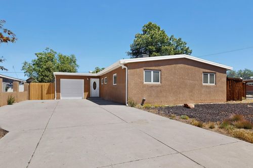 4717 Palo Duro Ave Ne, Albuquerque, NM, 87110-1194 | Card Image
