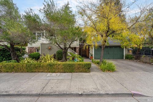 226 W Spain Street, Sonoma, CA, 95476 | Card Image