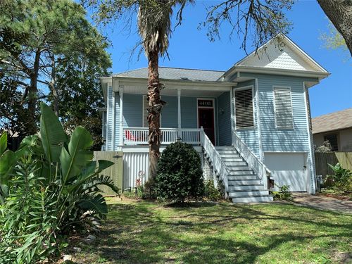 4408 Avenue S 1/2, Galveston, TX, 77550-8560 | Card Image