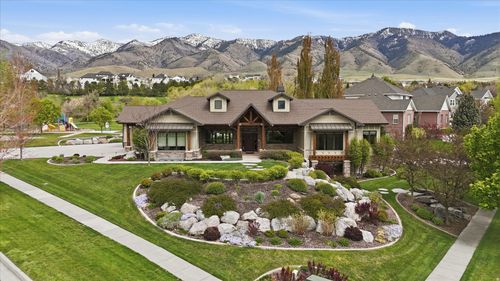 715 Bluff St, Hyde Park, UT, 84318 | Card Image