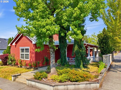 1012 Ne Multnomah Dr, Fairview, OR, 97024-3778 | Card Image