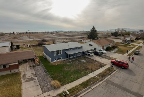 137 1025, Garland, UT, 84312-9332 | Card Image