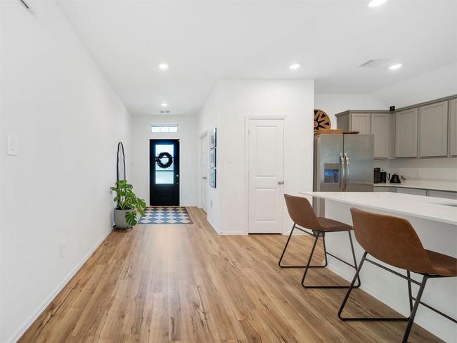 Luxury VP Flooring is high level! Gorgeous! | Image 7
