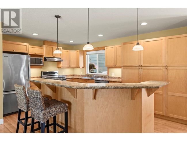 11704 Tassie Dr, House other with 4 bedrooms, 3 bathrooms and 5 parking in Coldstream BC | Image 11