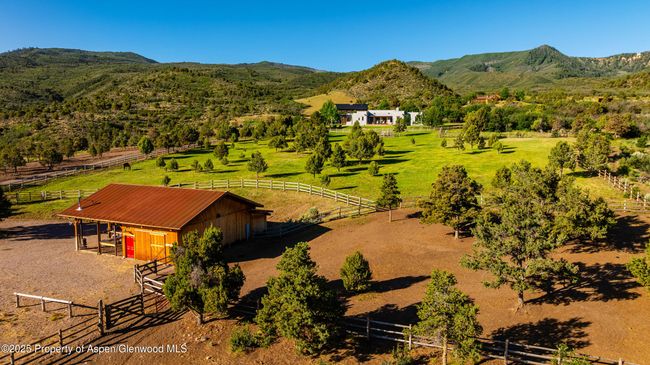 This property has three separate pastures and everything is immaculately fenced. | Image 6