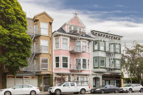 1359 Valencia St, San Francisco, CA, 94110-6420 | Card Image