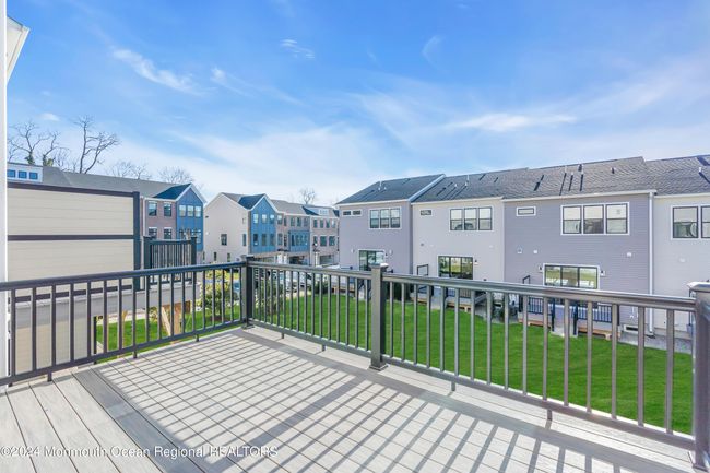 6 Augustus Dr, Condo with 4 bedrooms, 4 bathrooms and null parking in Middletown NJ | Image 33