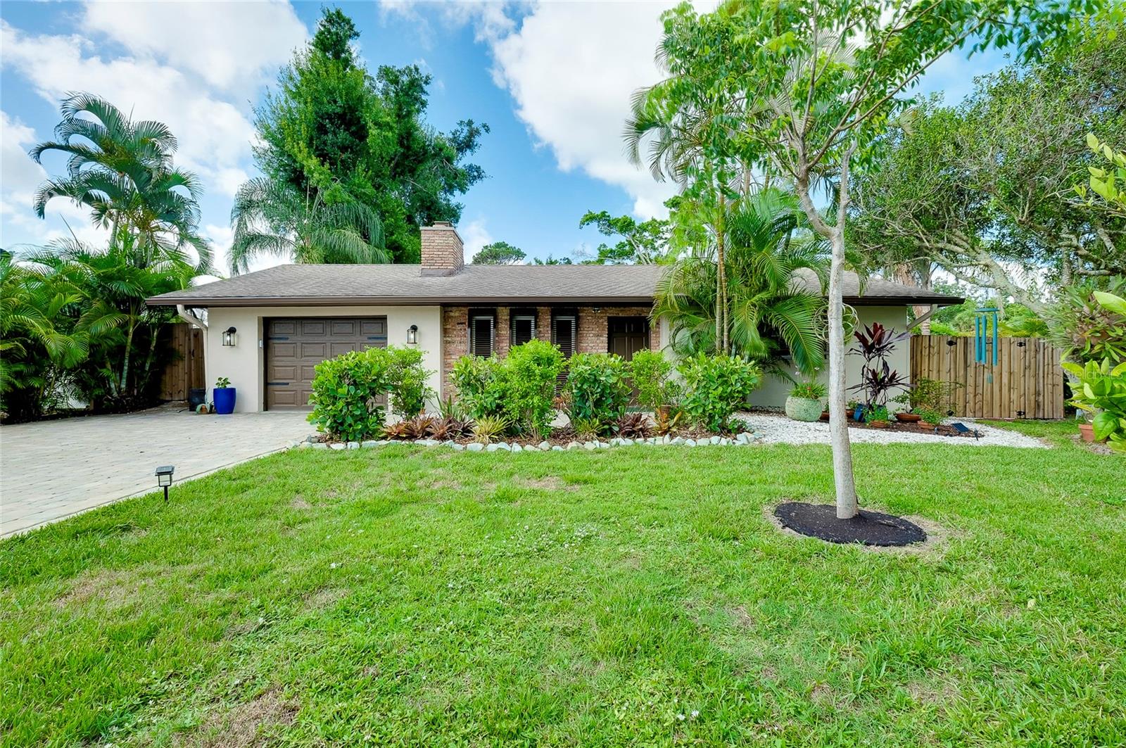 Harvard St, Englewood, FL 34223
