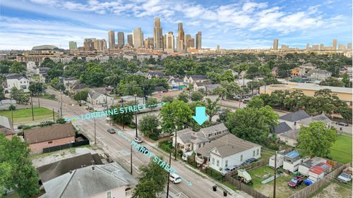 1913 Hardy St, Houston, TX, 77026-7117 | Card Image