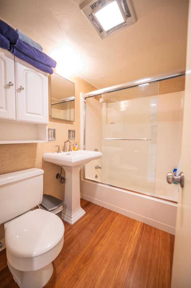 29A Maple Hill Loop, Condo with 3 bedrooms, 4 bathrooms and null parking in West Dover VT | Image 12