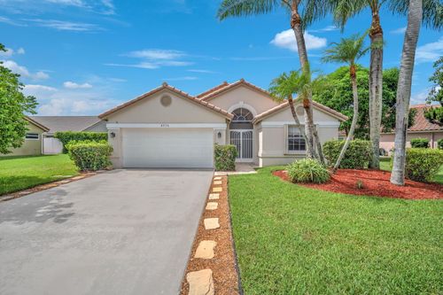 8576 Windy Cir, Boynton Beach, FL, 33472-5123 | Card Image