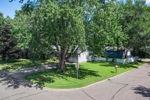 6500 Hampshire Ave N, Brooklyn Park, MN, 55428-2429 | Card Image