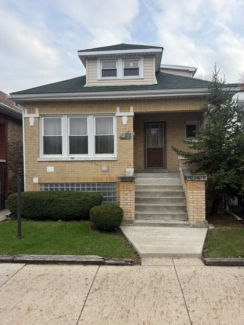 3855 W 31st Street, Chicago, IL, 60623 | Card Image