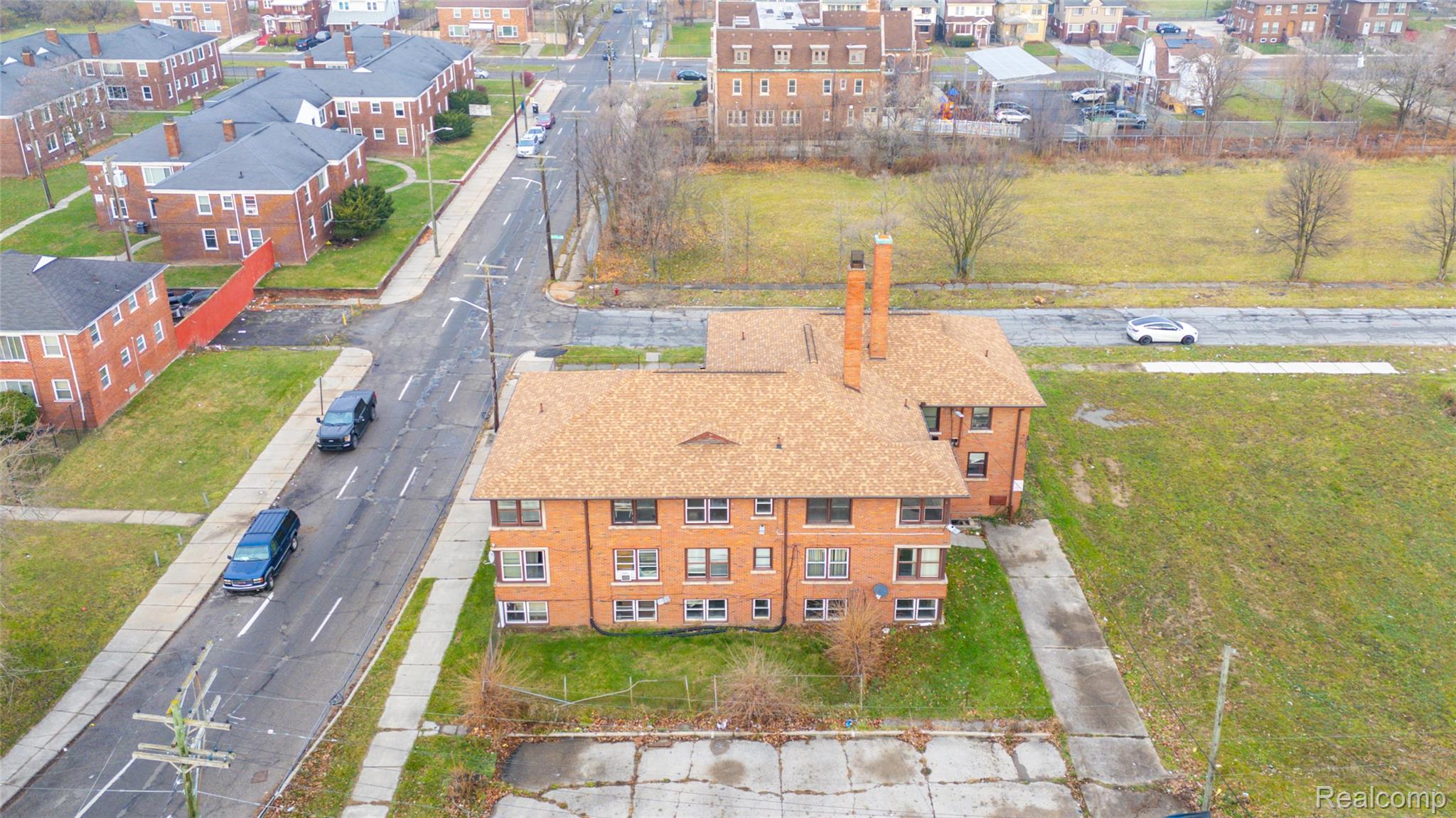 Residential Lease in Detroit 4