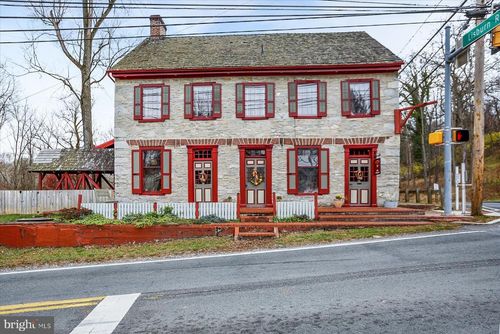 2600 S Market St, Mechanicsburg, PA, 17055-6066 | Card Image