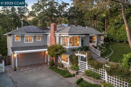 72 Davis Rd, Orinda, CA, 94563-3003 | Card Image