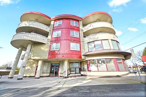 212-7738 Edmonds St, Burnaby, BC, V3N1B8 | Card Image