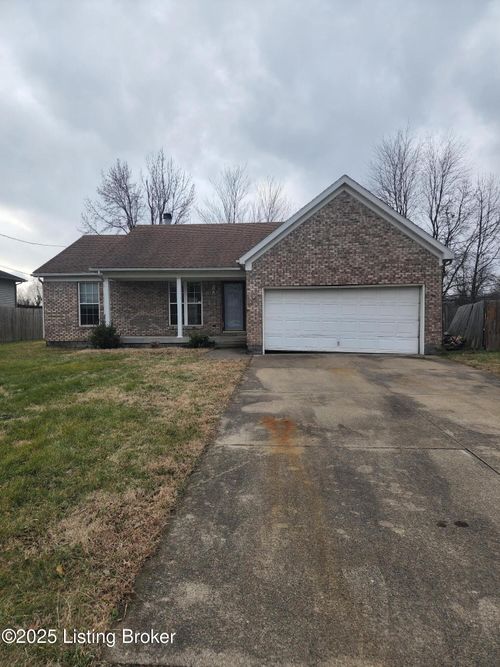 1323 Forest Dr, Louisville, KY, 40219-1418 | Card Image