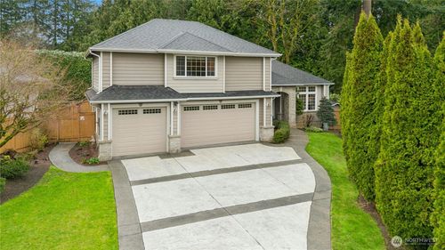 23502 25th Dr Se, Bothell, WA, 98021-9634 | Card Image