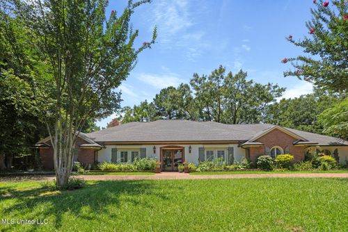 127 Winged Foot Cir, Jackson, MS, 39211-2528 | Card Image