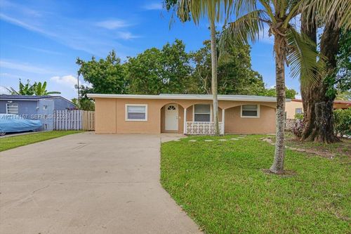 2580 Nw 62nd Ave, Margate, FL, 33063-1941 | Card Image