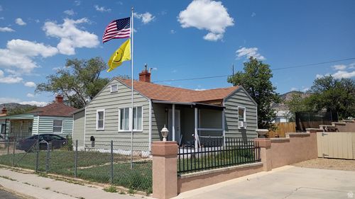 131 6th W, East Carbon, UT, 84520-7708 | Card Image