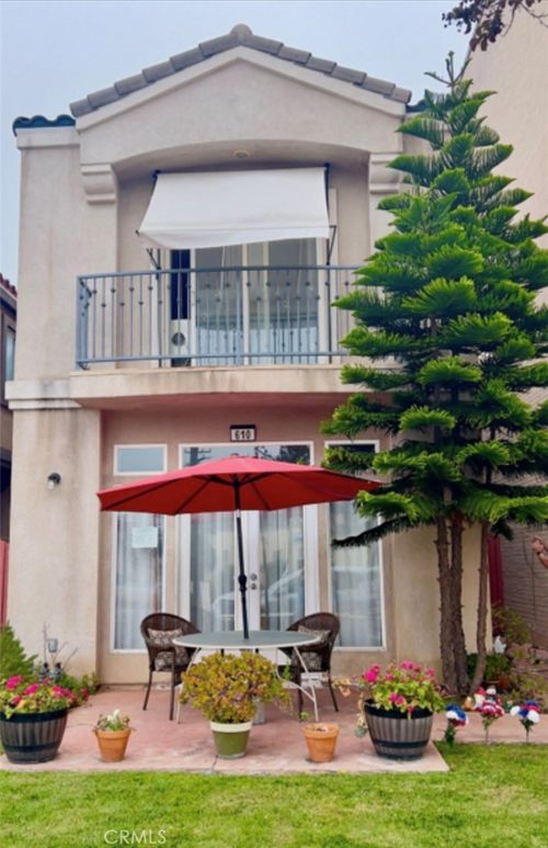 610 Main St, Huntington Beach, CA, 92648-4670 | Card Image