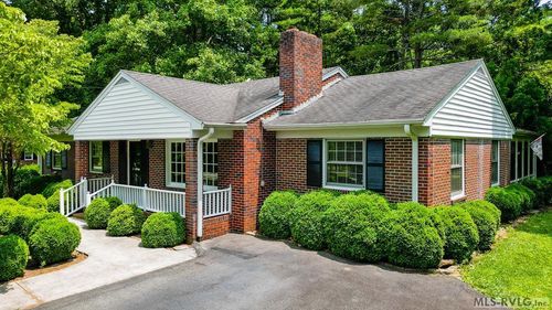 1088 Golf Course Rd, Halifax, VA, 24558-3074 | Card Image