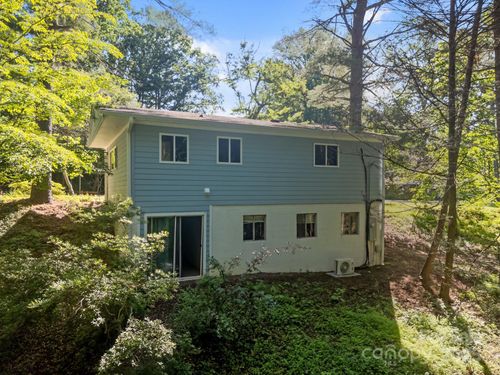 35 Lakemont Cottage Trl, Flat Rock, NC, 28731-9771 | Card Image