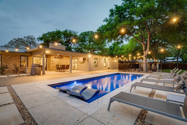11 Sunset Trl, House other with 3 bedrooms, 3 bathrooms and 12 parking in Sunset Valley TX | Image 7