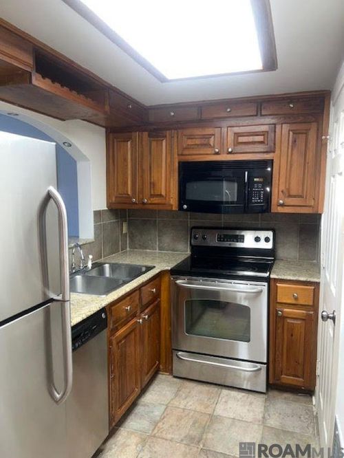 112-2045 3rd St, Baton Rouge, LA, 70802 | Card Image