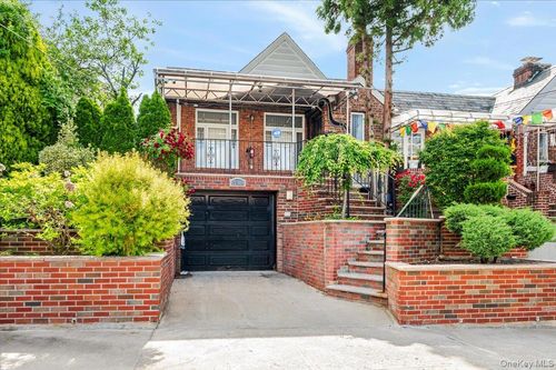 53-109 63rd St, Maspeth, NY, 11378-1224 | Card Image