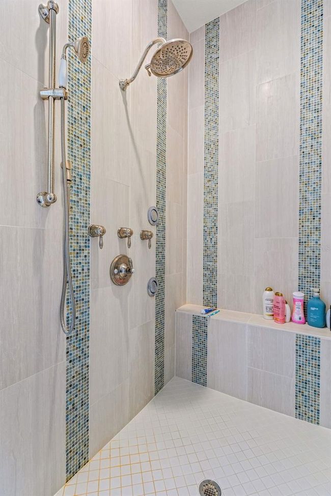 709 Manns Harbor Dr, House other with 5 bedrooms, 4 bathrooms and null parking in APOLLO BEACH FL | Image 24