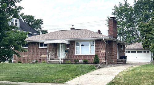 1760 Glenmount Avenue, Akron, OH, 44301 | Card Image