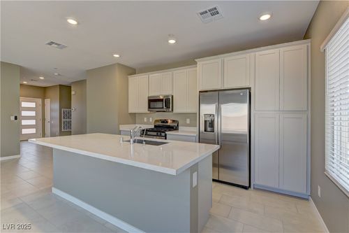 289 Aravalli Crest St, Henderson, NV, 89015-7653 | Card Image