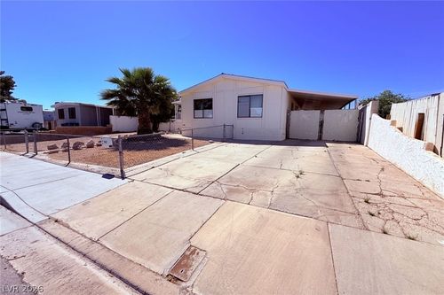 3587 Arbolado Dr, Las Vegas, NV, 89121-2973 | Card Image