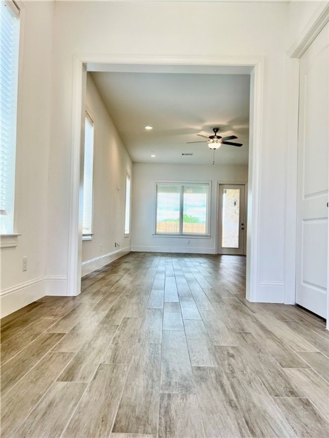 3903 Eskew Dr, House other with 4 bedrooms, 3 bathrooms and null parking in College Station TX | Image 4
