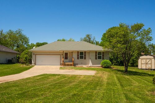 435 W Logan Street, Republic, MO, 65738 | Card Image