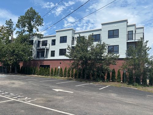 unit-305-1391 Main St, Walpole, MA, 02081-1768 | Card Image