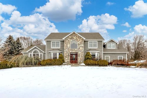 2 Garnett Hill Rd, Chester, NY, 10918-4804 | Card Image