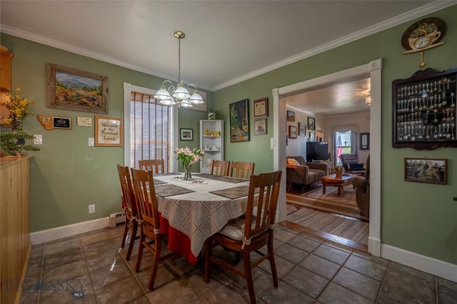 207 2 Nd St E, House other with 3 bedrooms, 3 bathrooms and null parking in Clyde Park MT | Image 17